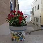 Casa Al Mare * Фавиньяна
